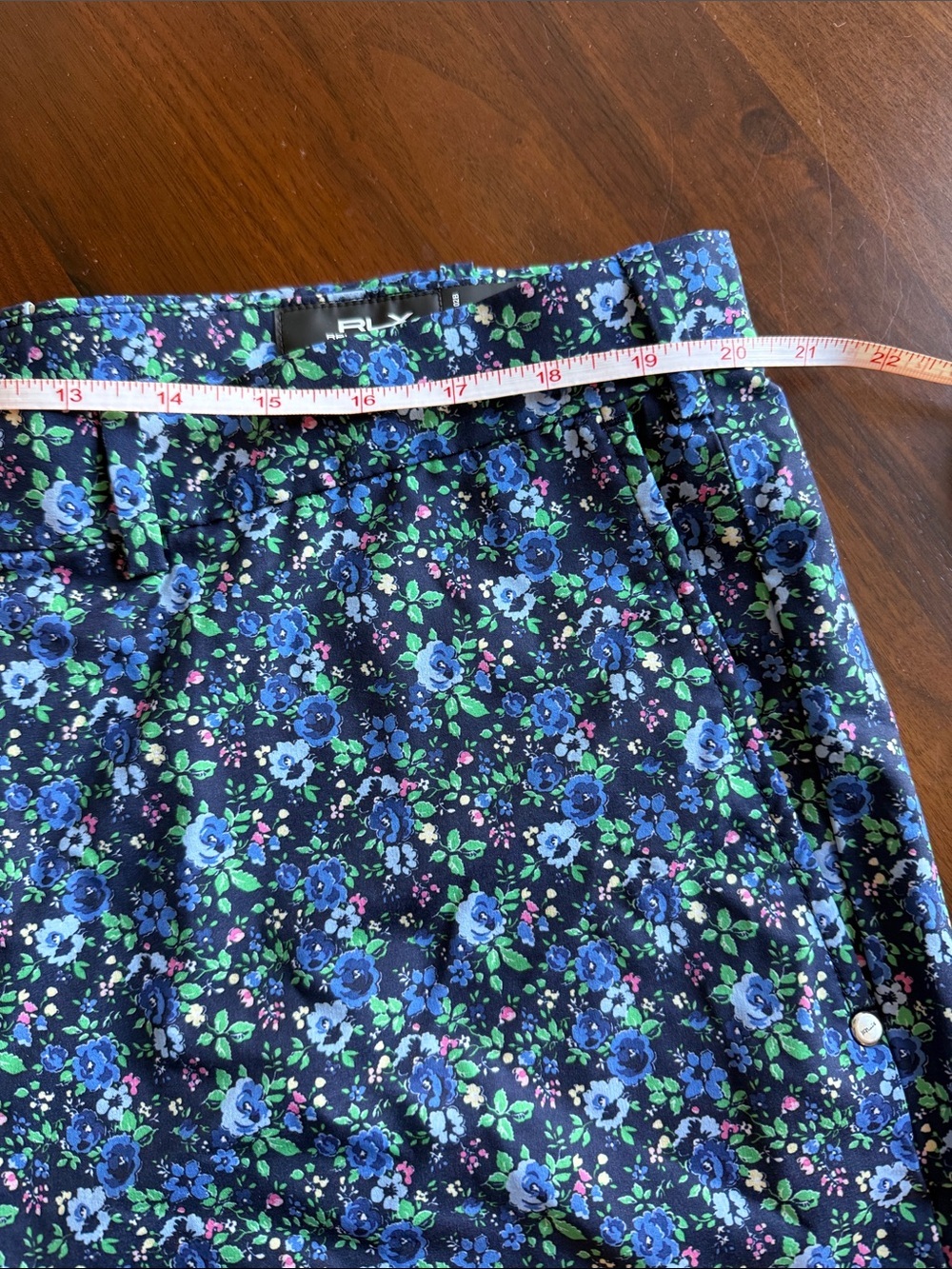 Ralph Lauren RLX Navy Floral-Print Shorts 40 men - Picture 3 of 5